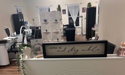 One Eyelash Extension Session: Choice of Classic, Hybrid, Volume or Mega Volume Set - Crown Beauty 