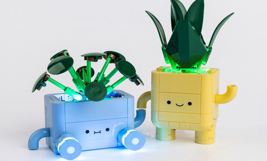 Image 1: Kit de lumière LED conçu pour la série LEGO© Happy Plants