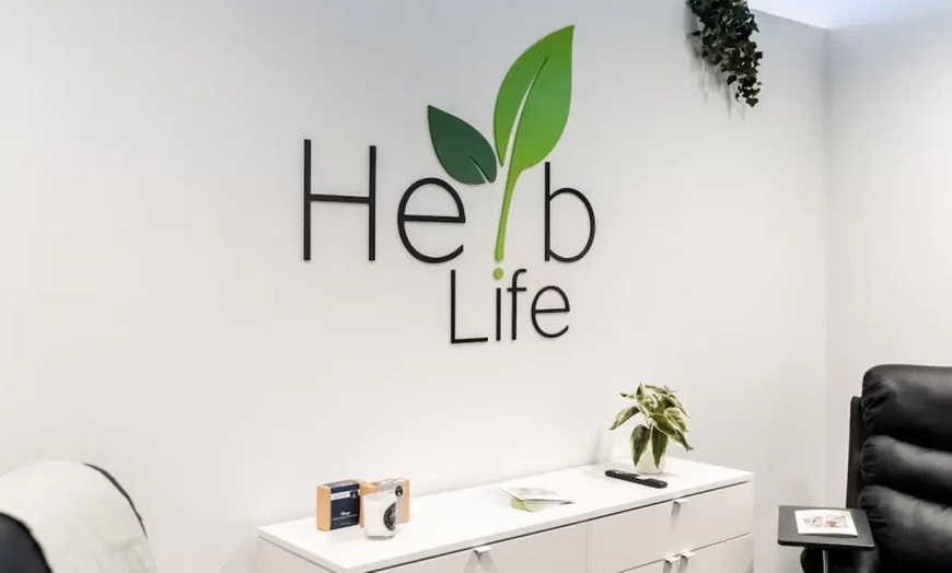 Image 5: Slim Down, Stamina, VIP Sauna Package, 1 Vitamin Shot and More