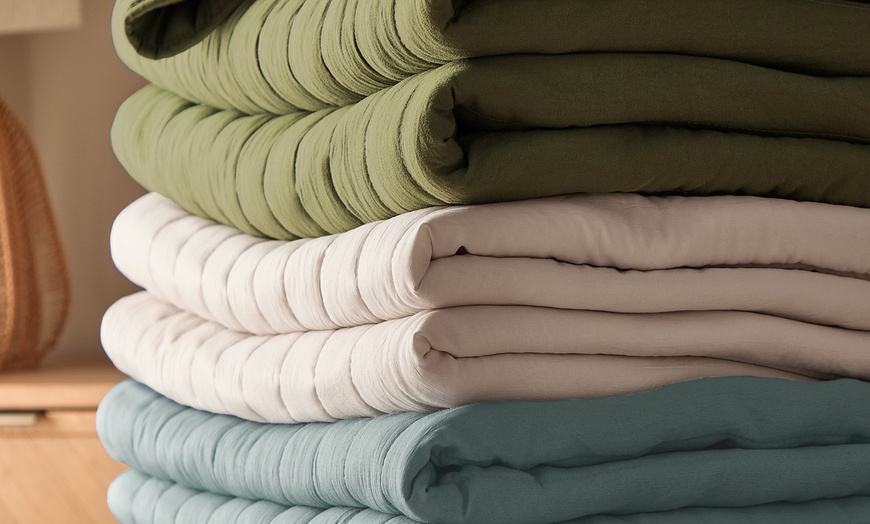 Image 2: Silentnight Supersoft Quilted Bedspread or Cushions