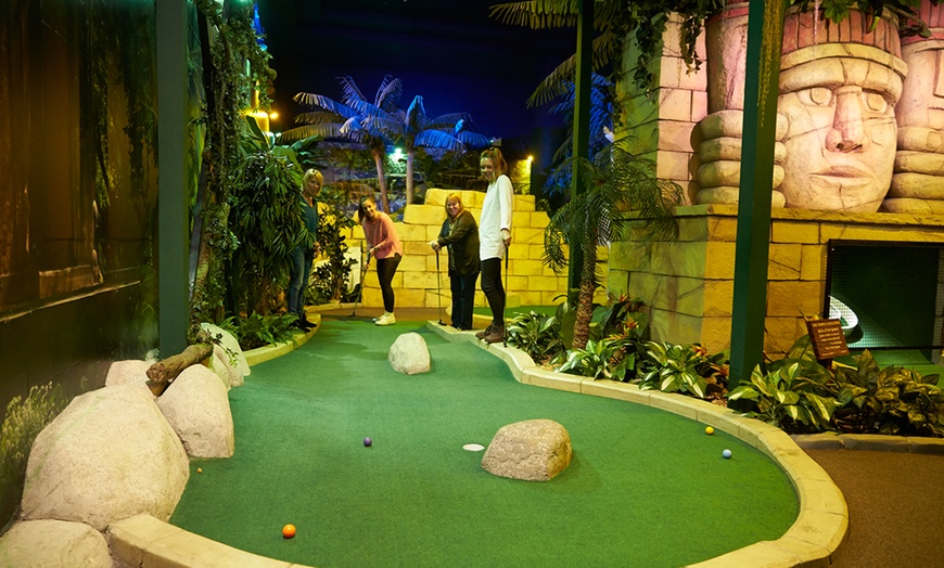 Image 3: 18 Holes of Mini Golf For Two