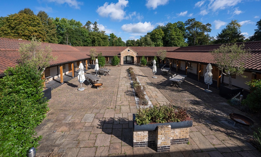 Image 8: Hertfordshire: One or Two-Night Stay with Breakfast