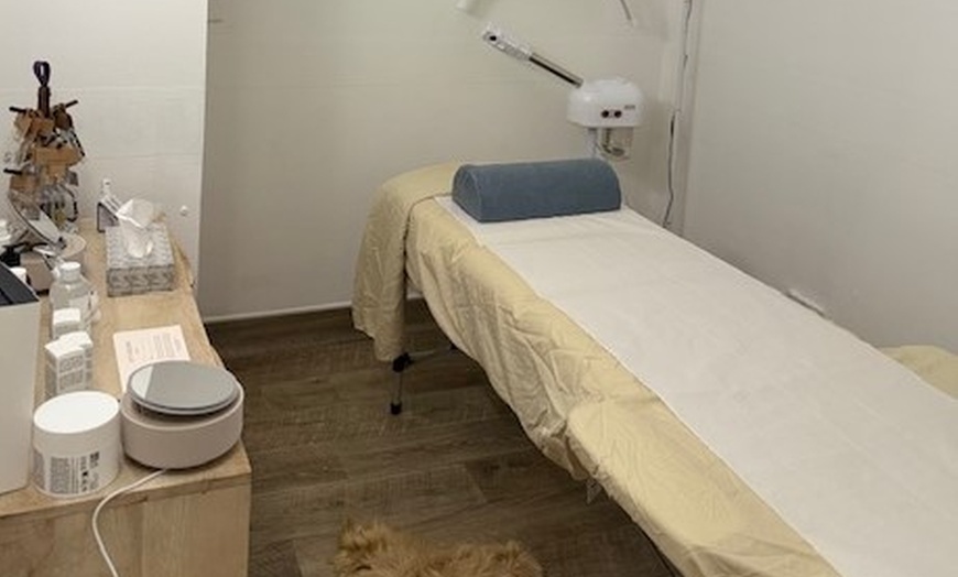 Image 3: Up to 52% Off on Massage - Swedish at Crow’s Nest Beauty Lounge