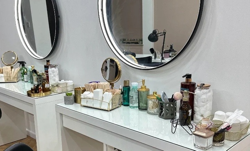 Image 2: Brazilian, Bikini or Hollywood Wax with or without Underarm