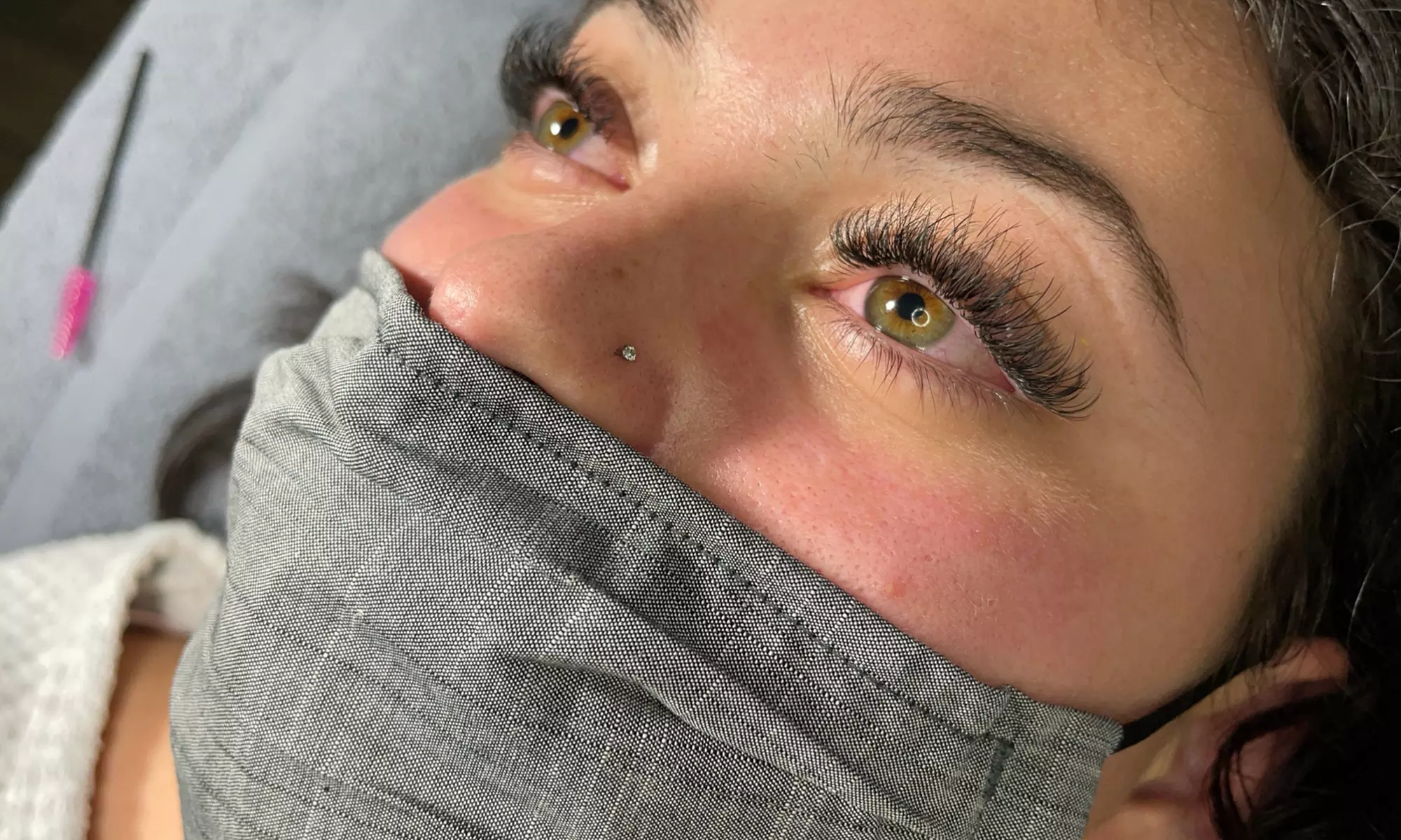 Get Classic or Hybrid Eyelash Extensions for a Glamorous Look