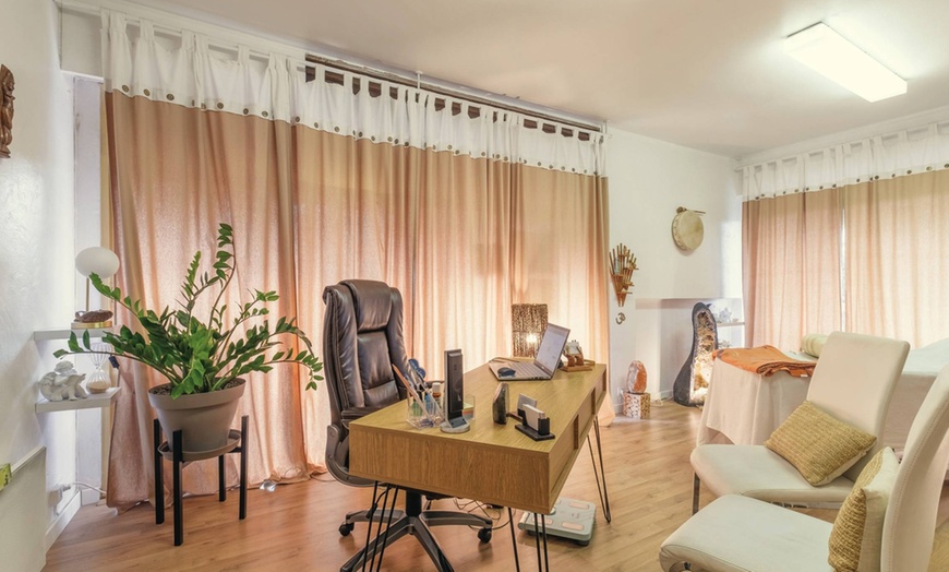 Image 3: Réflexologie plantaire et modelage pour une harmonie corporelle 