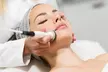 1 o 2 sesiones de higiene facial con radiofrecuencia o dermapen con exosomas para 1 persona; ahorra hasta un 67% - Second Medium