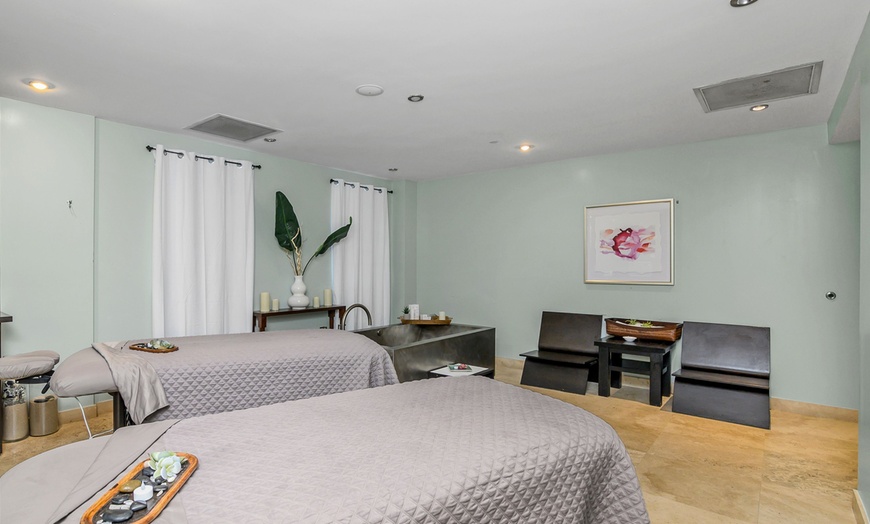 Image 15: Up to 34% Off on Couples Massage at Spa Atlantic