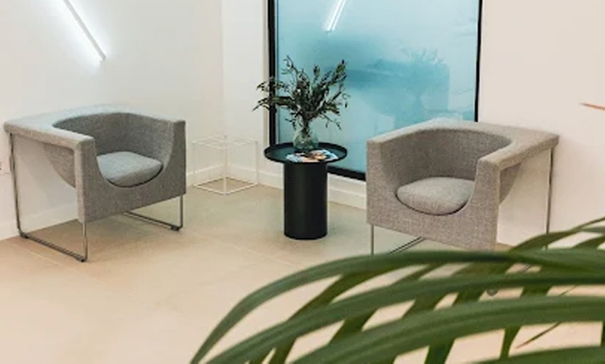 Image 6: Redefine tu mirada: lifting de pestañas y/o laminado de cejas