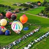 Image 2: Exclusieve belevenis: ballonvaart boven prachtige lokale landschappen
