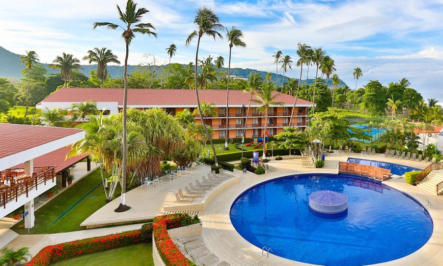 Image 1: ✈ 3-Nt All-Incl. Costa Rica Trip with Air & Car from Travel by Jen