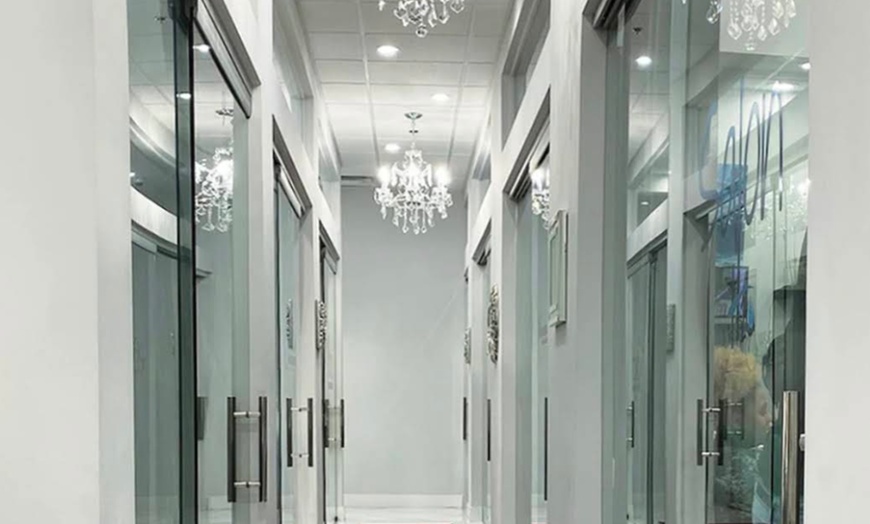 Image 3: Luxury Gel Manicure, Pedicure & Medi-Pedi Package 