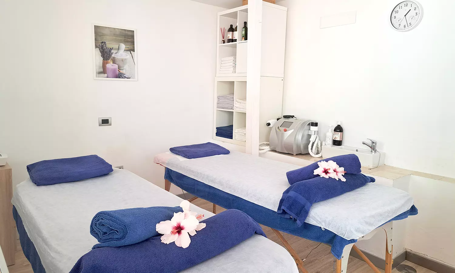 Masaje relajante en pareja con aromaterapia, con cava y bombones