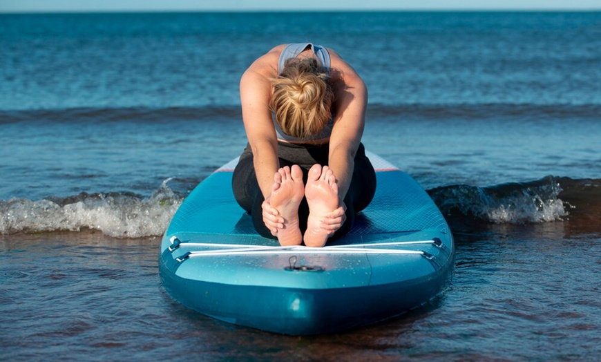 Image 4: Experiencia de SUP yoga o pilates de 1 hora para 1 o 2 personas