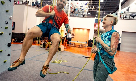 Learn to Climb Class - Mesa Rim Climbing Center - Austin