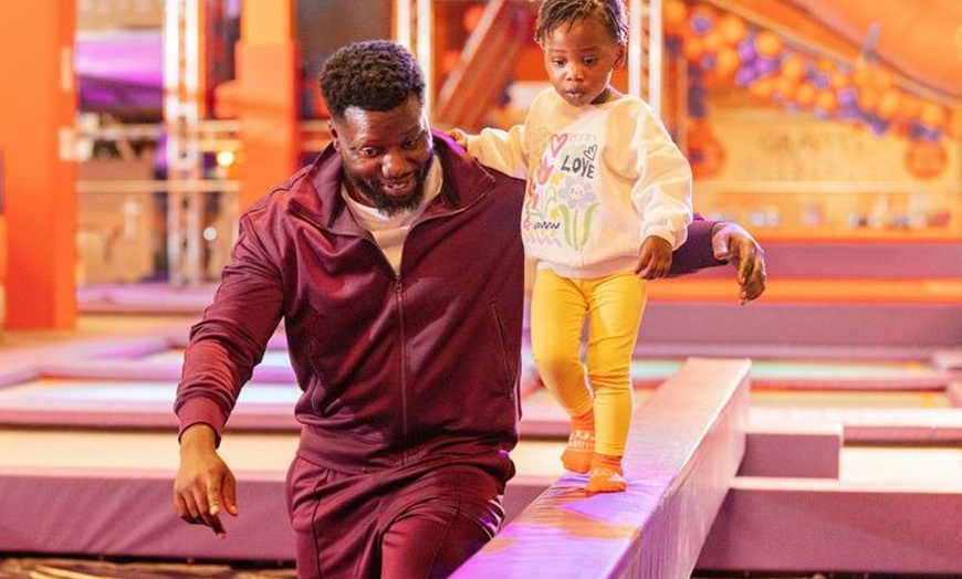 Image 3: Up to 14 kids – Trampoline Birthday Package (Max 27% Off)