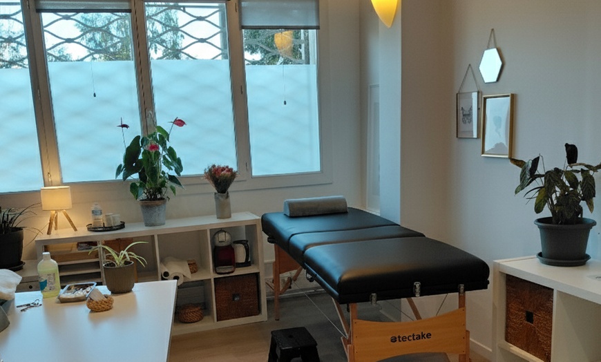 Image 2: Réflexologie crânienne de 20 min ou plantaire à 4 mains de 80 min