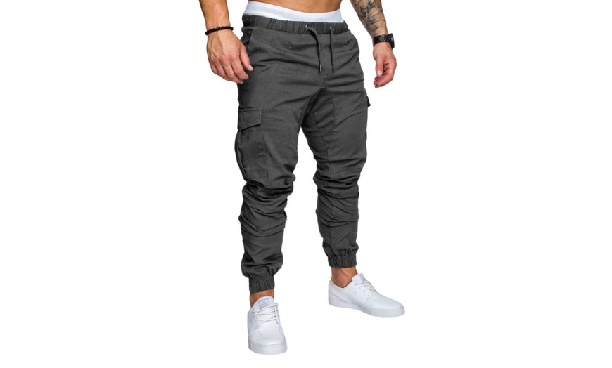 Image 4: Men's Cargo Trousers
