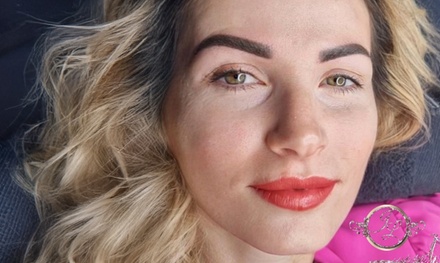 Permanent Makeup für klassischen Lidstrich - Te juliana