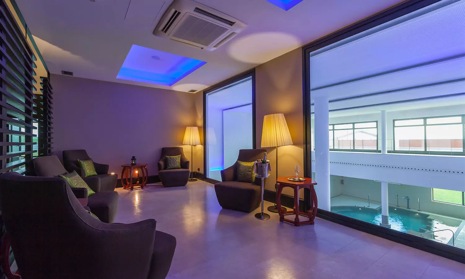 Circuito termal para 1, 2 o 4 personas con opción a comida en hotel 4*