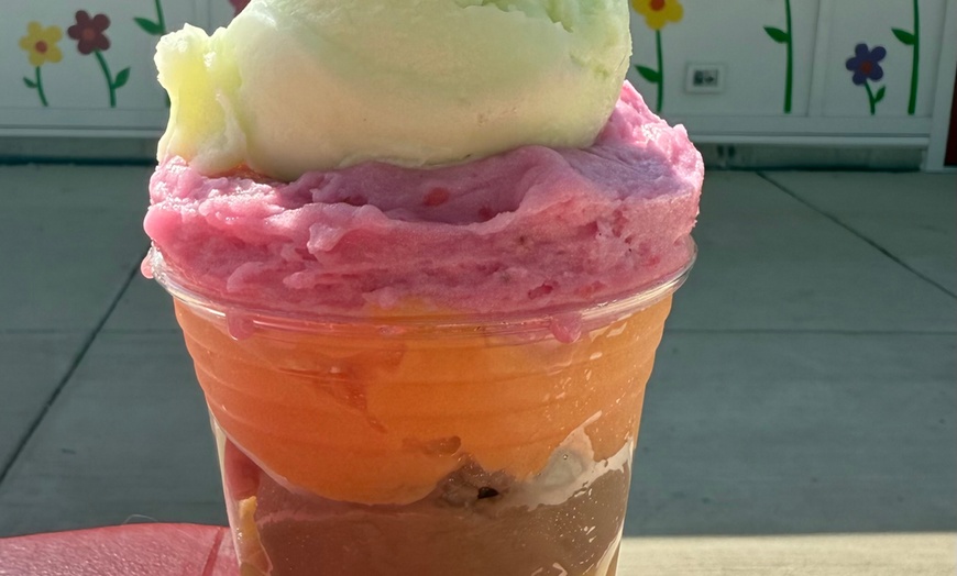 Image 2: Satisfy Your Cravings: Two Groovy Ices, $10 or $20 of Food and Drink
