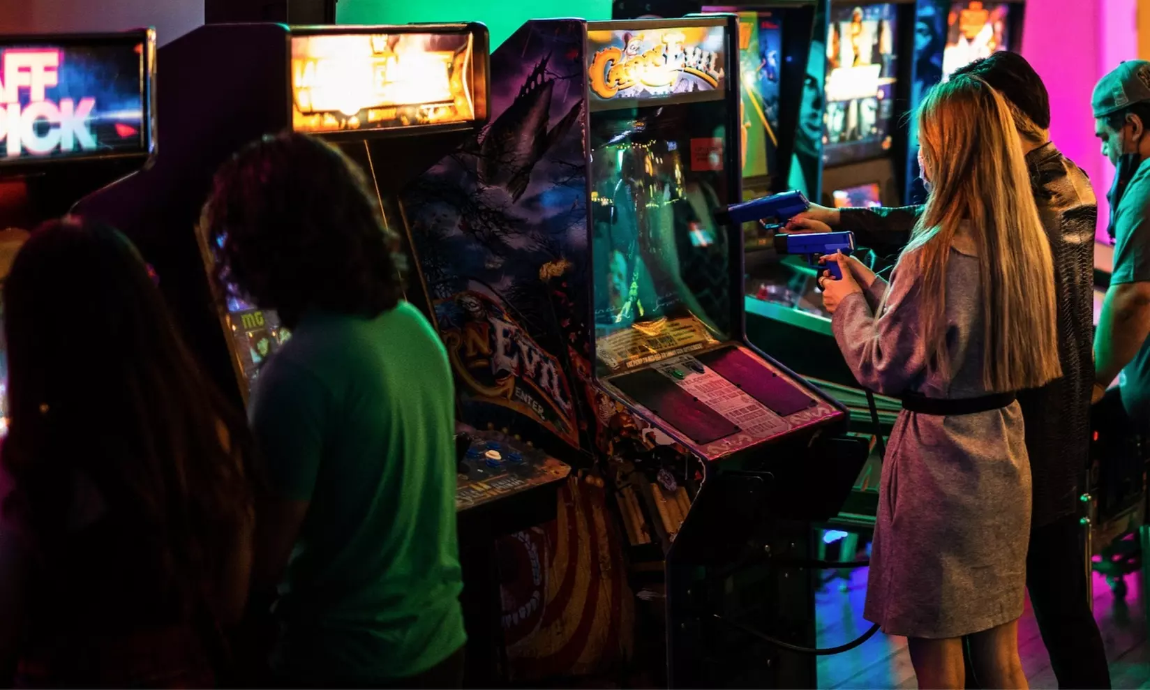 Up to 35% Off Unlimited Arcade & Pinball - Neon Retro Arcade