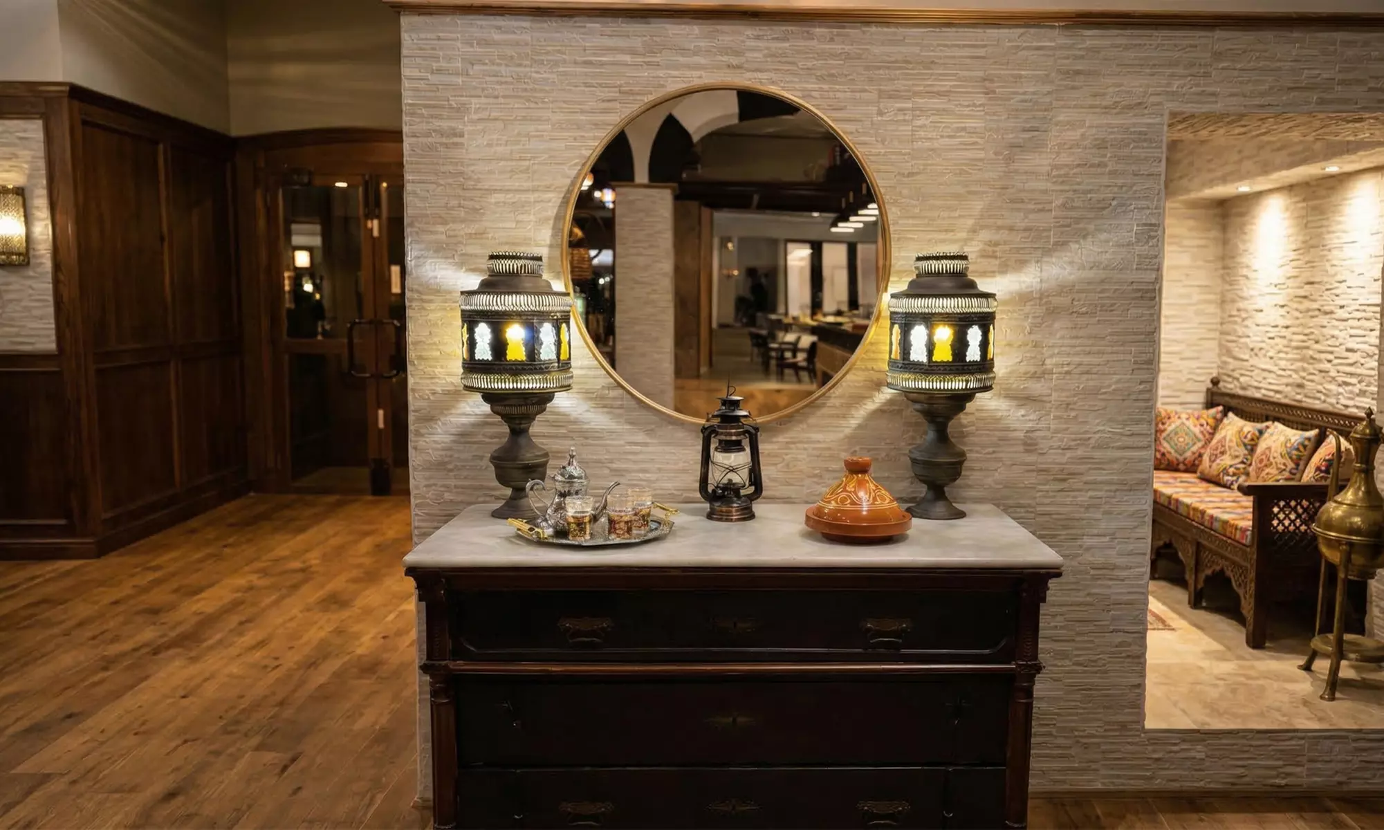 Degusta la cocina árabe: menú degustación completo para 2 o 4 personas