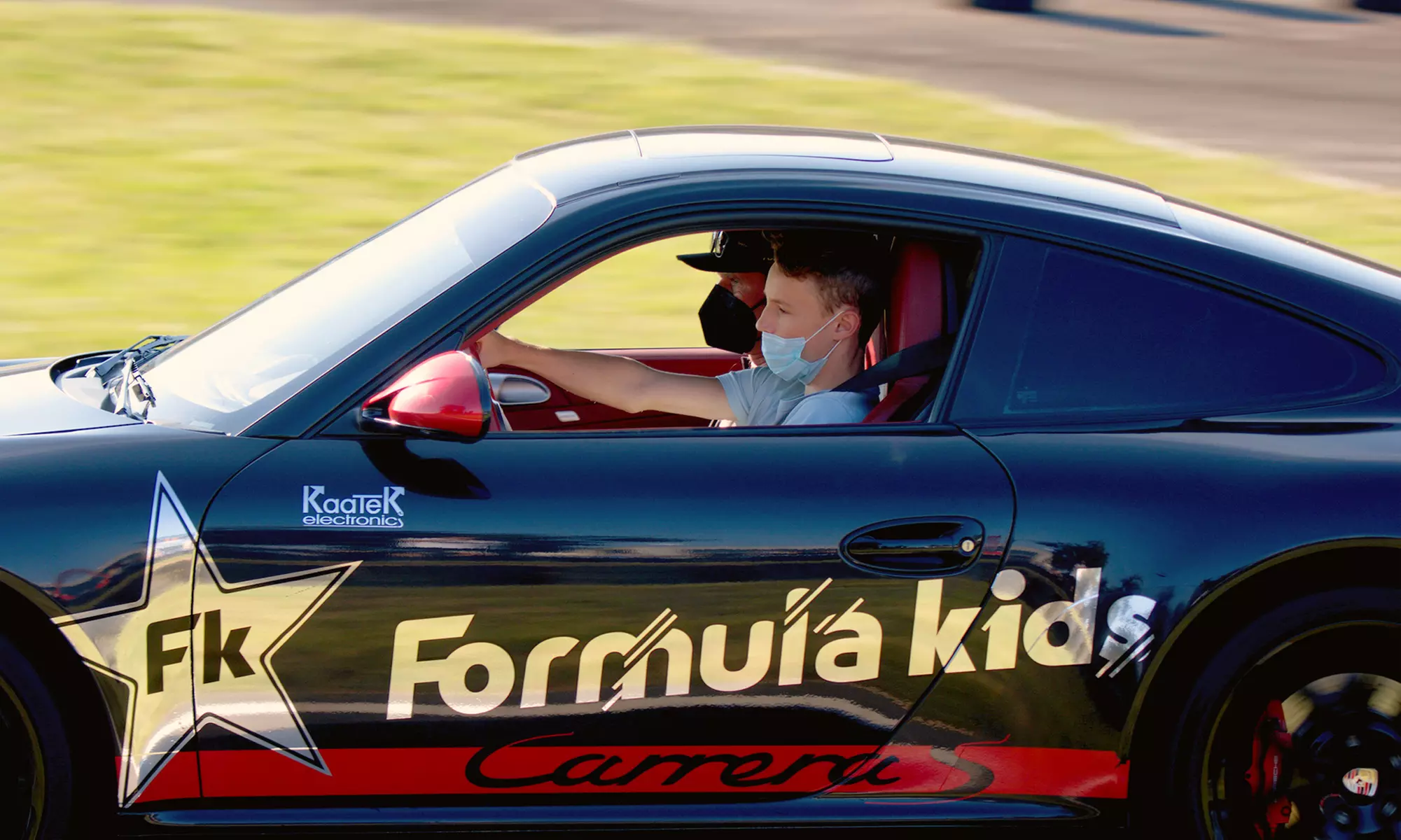 Stage de conduite junior : 3 tours sur circuit avec Formula Kids