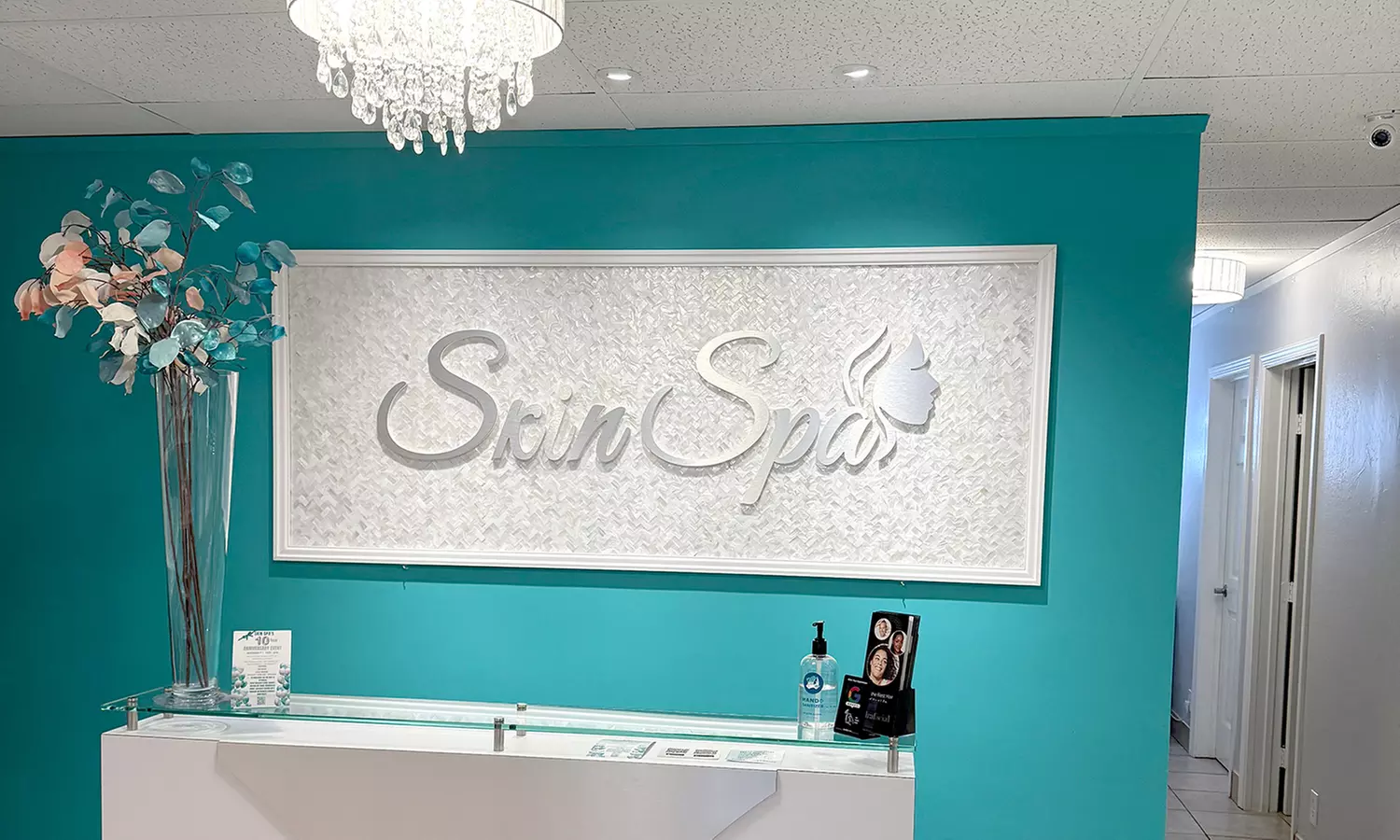 Relax with a 60 or 90 Minute Swedish Massage and Aromatherapy