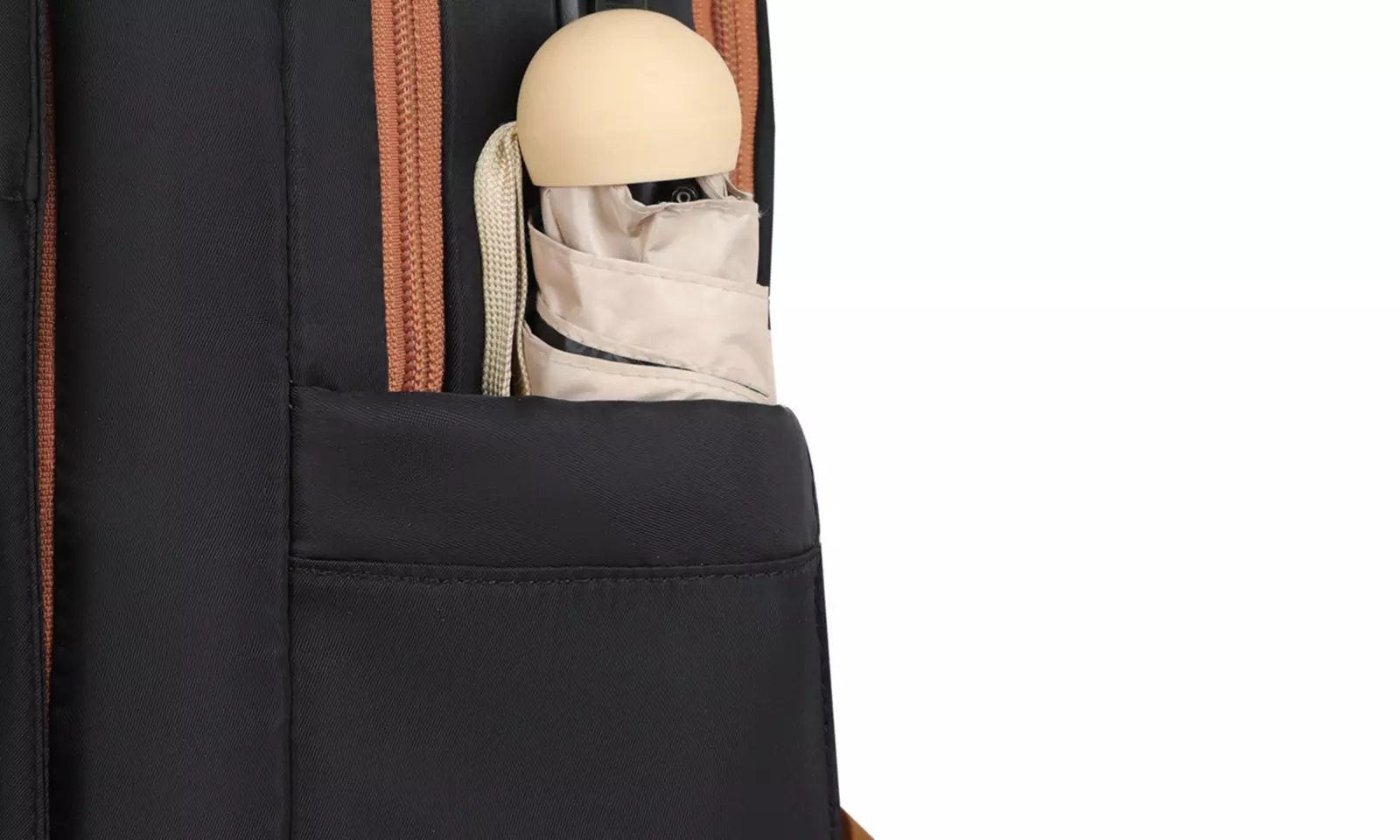 Mochila espaciosa e impermeable con diferentes compartimentos