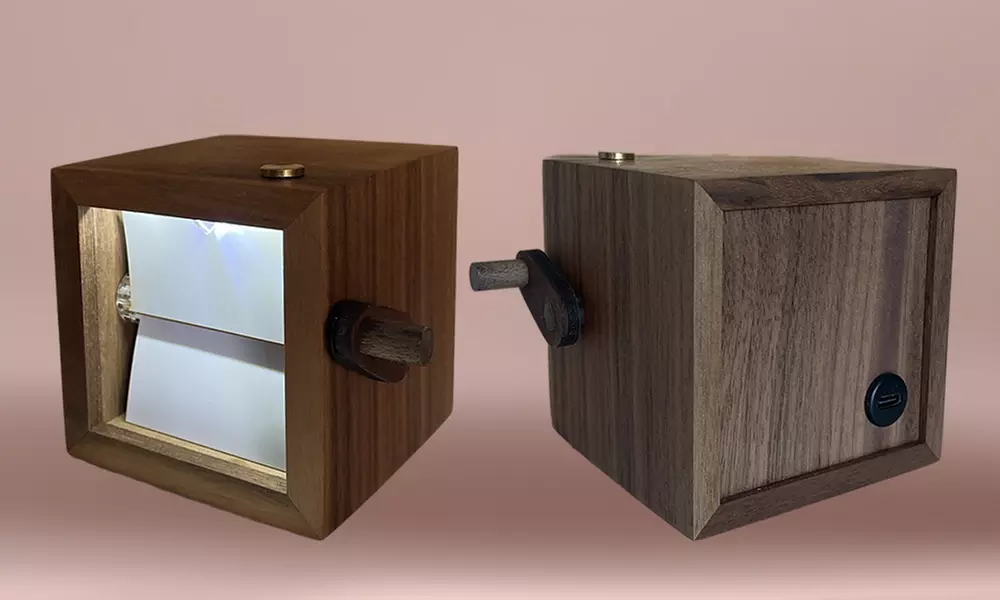 1 oder 2 personalisierbare Handkurbel-Fotorahmen aus Holz