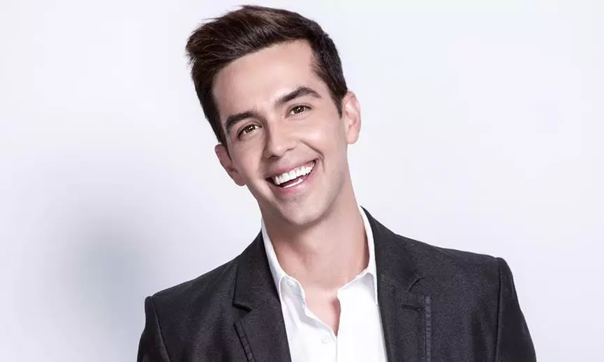 Michael Carbonaro from truTV’s "The Carbonaro Effect" on May 1 at 7:30 p.m. - Primary Image