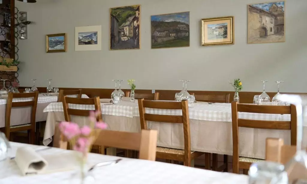 Bergamo: camera matrimoniale con colazione, cena e Spa privata