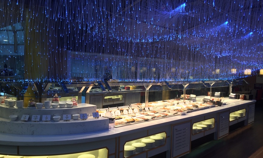 Image 3: Mongolisches AYCE-Buffet + Sushi