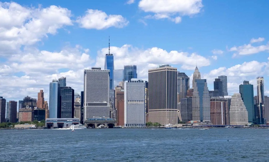 Image 5: Cityscape Serenity: Explore NYC's Iconic Views with Liberty Cruise