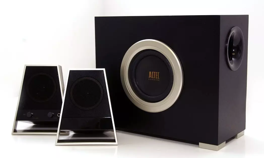 Altec Lansing 2.1-Channel Speaker System - Second Medium
