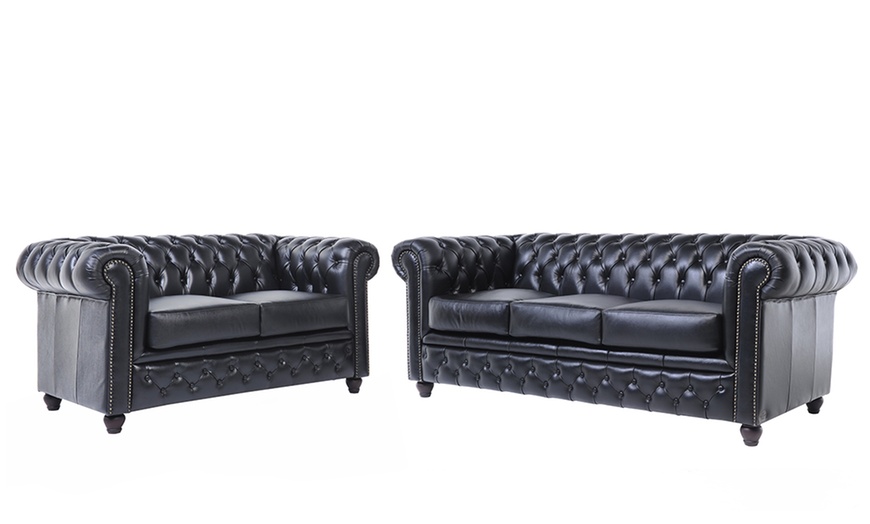 Image 54: Sofas Chesterfield en cuir authentiques 