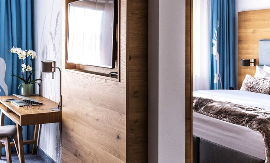 Image 2: Bad Griesbach: Zimmer oder Suite mit Frühstück und Wellness