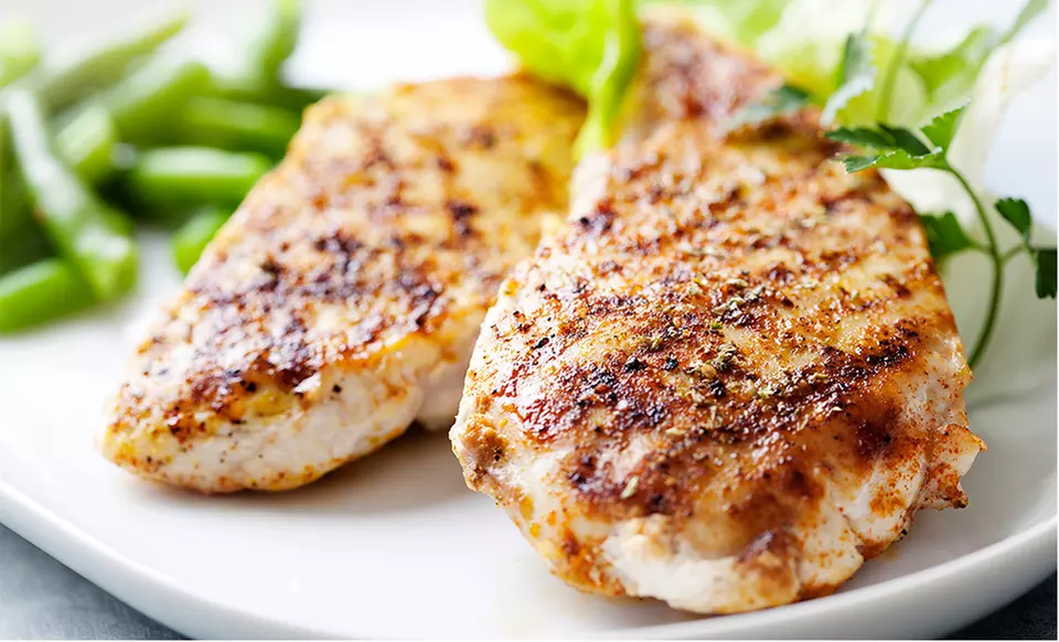 Personal Trainer Food 28-Day Weight-Loss Meal Program or $200 Toward Any Meal Program from $99—$199 - Primary Image