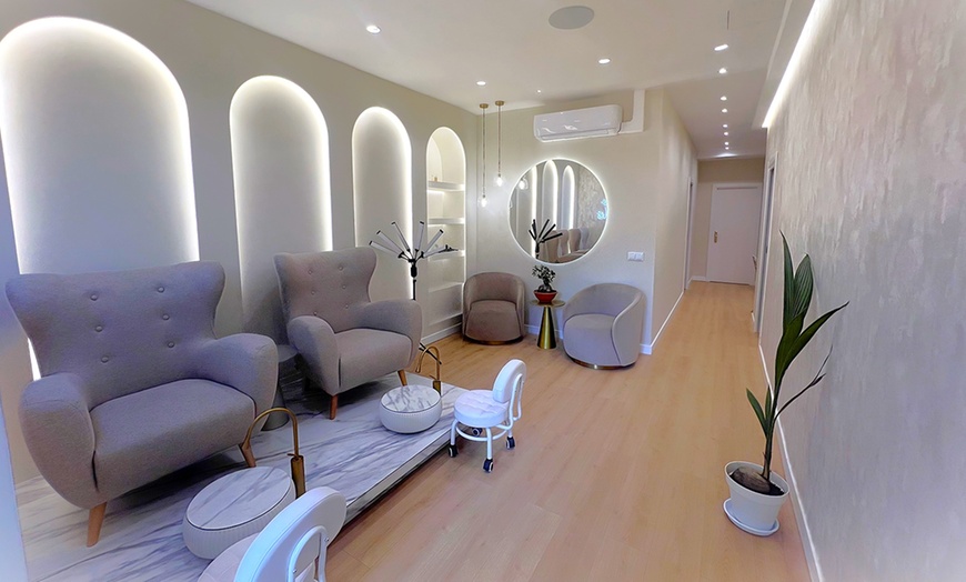 Image 9: Masaje corporal con opción a craneofacial para 1 persona