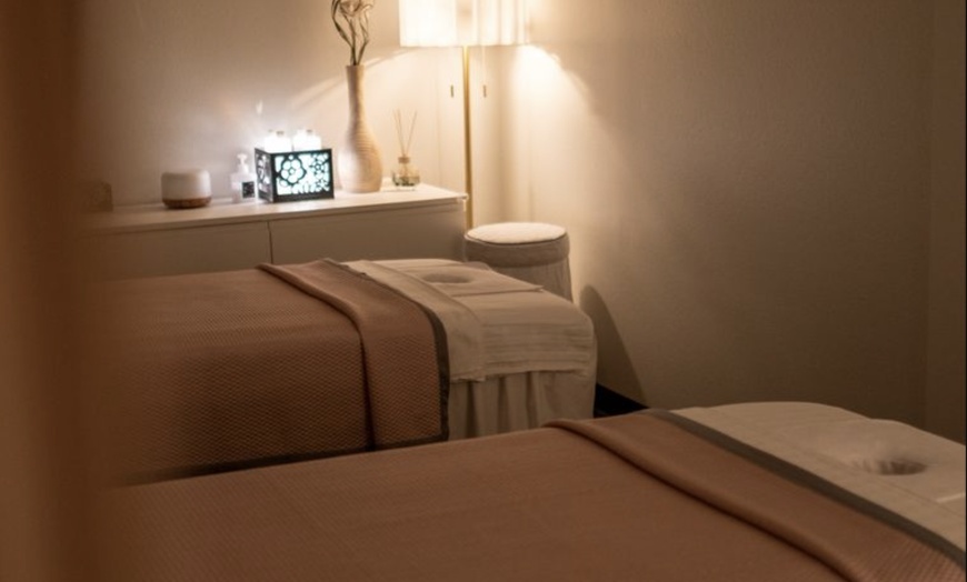 Image 6: Swedish, Deep Tissue or Combo Massage for 1-2 w/Hot Towels +Hot Stones