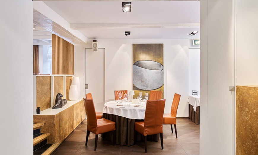 Image 5: Laissez-vous surprendre par le chef : repas avec tapas & mignardises