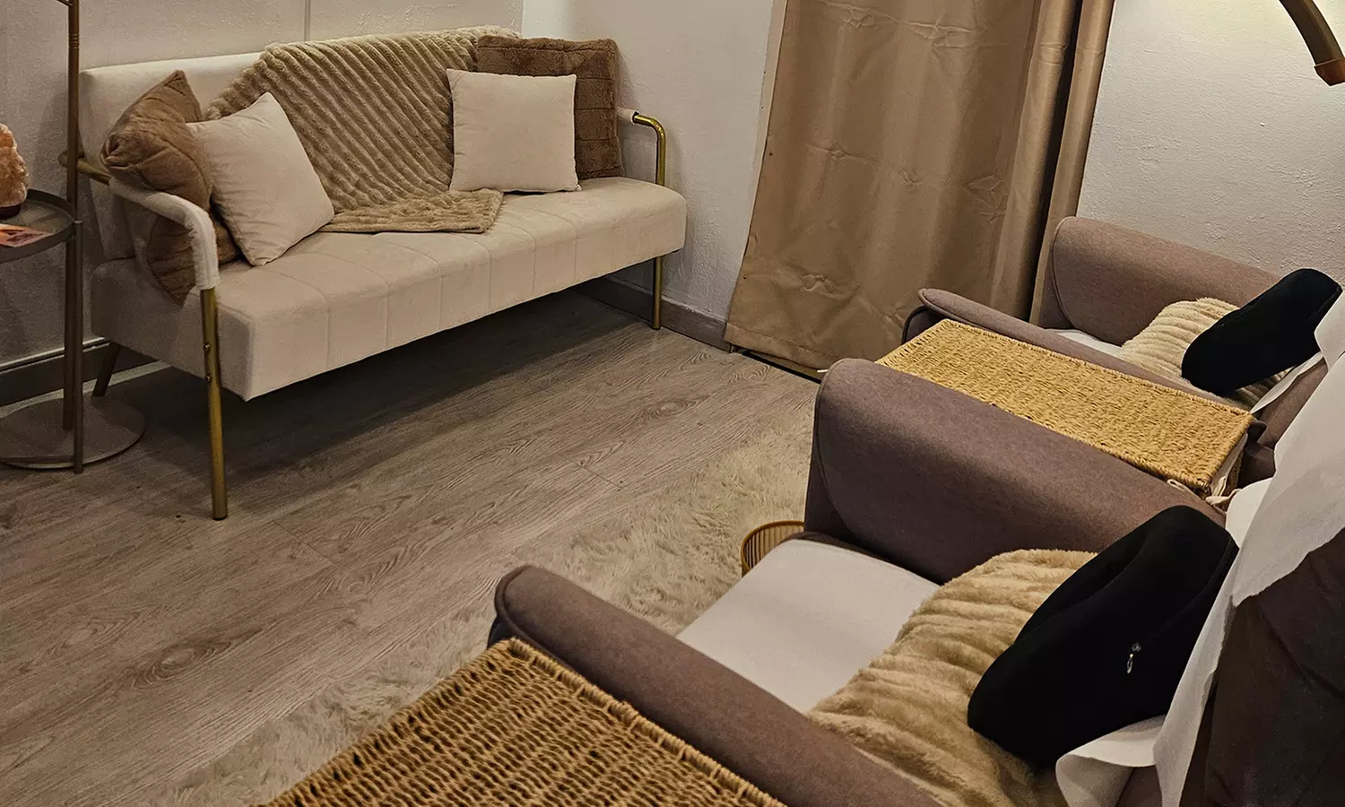 Lifting y tinte de pestañas o cejas con diseño y depilación