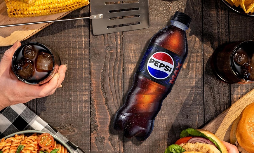 Image 4: Pepsi Max - 24 Pack of 500ml Bottles, No Sugar, Low Calorie