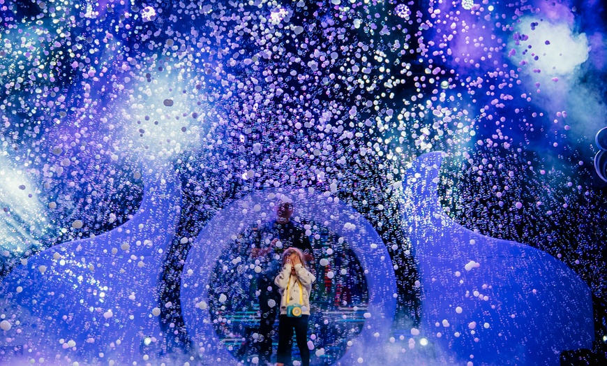 Image 3: Gazillion Bubble Show – Up to 24% Off