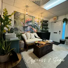 Get 1 Hour or 1 - 1/2 Hour Swedish Massage with Warm Honey Foot Mask