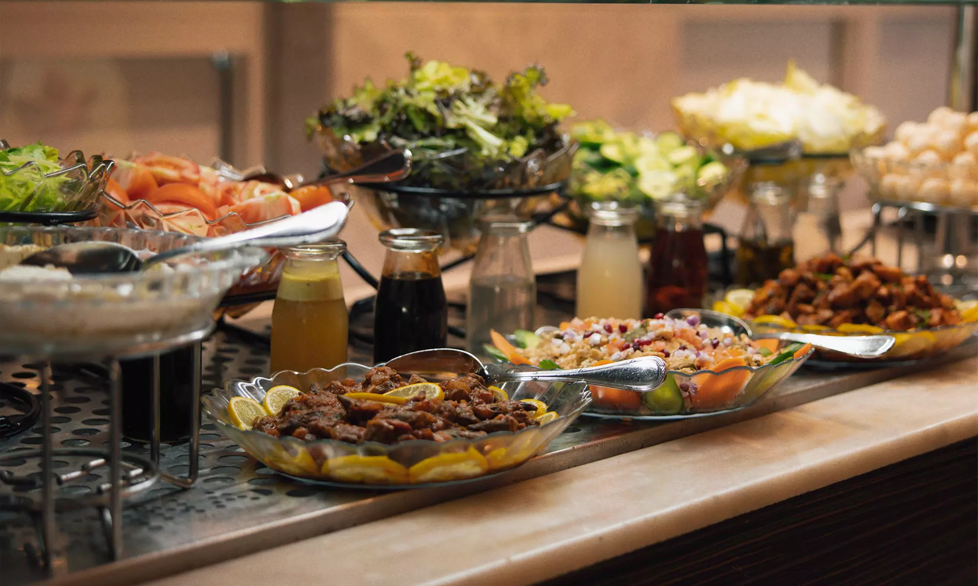 5* Daily Dinner Buffet with Complimentary Soft Beverages and More