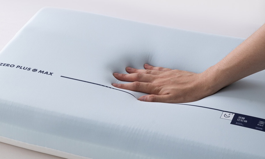 Image 15: Night Luxe Dual Core Deep Sleep Pillow Set