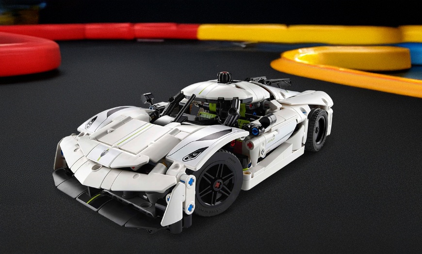 Image 1: LEGO Technic Koenigsegg Jesko Absolut White Hypercar