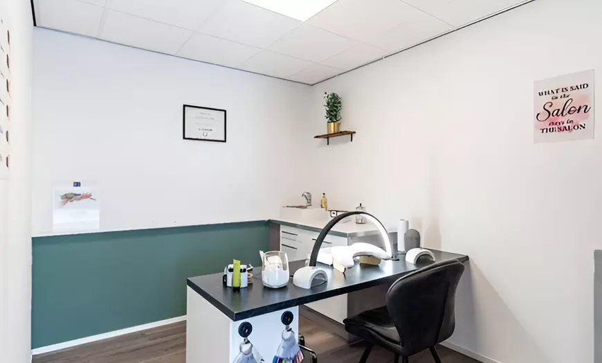 Image 3: Ervaar huidversteviging met een geavanceerde 9D HIFU behandeling